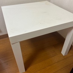 イケヤテーブルの画像