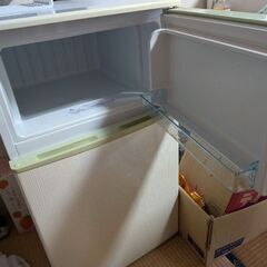 Elabitax　冷蔵庫　引取可のみの画像