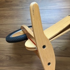 木製ストライダーの画像