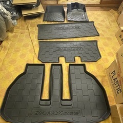 SilkBlaze フロアマット 前後セット　アルファード、ヴェルファイア30系の画像