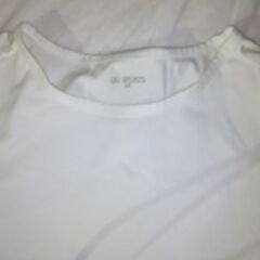 GUスポーツTシャツレディースの画像