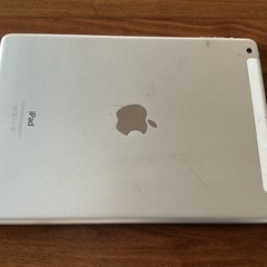 iPad Air 64GB セルラー版の画像