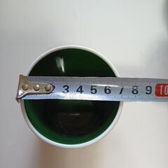 プラスチックのコップの画像