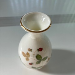 ウェッジウッド 一輪挿しの画像
