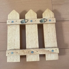 壁掛けラックの画像