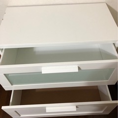 IKEAブリムネス3段チェストBRIMNESの画像