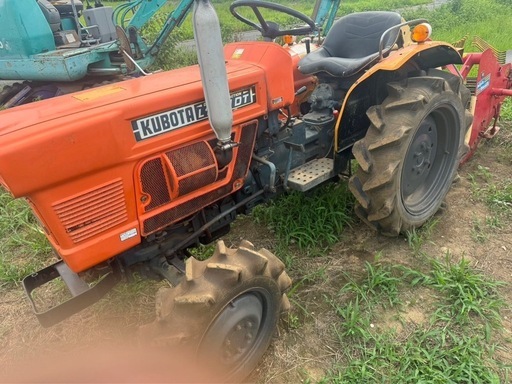 クボタ　Ｌ１８０１ＤＴ　４ＷＤ　トラクター　農機