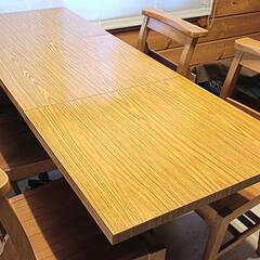 お値下！おしゃれなカフェテーブル、ダイニングテーブルにも！残り2台となりました！の画像