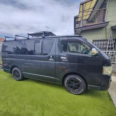 ハイエースキャンピングカーディーゼル車の画像