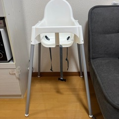 IKEA ベビーチェア ハイチェア 椅子 半年使用の画像