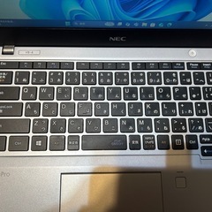 NEC VersaPro PC-VKM17BZG4 第8世代CPU搭載で安心☺️の画像
