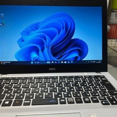 NEC VersaPro PC-VKM17BZG4 第8世代CPU搭載で安心☺️の画像