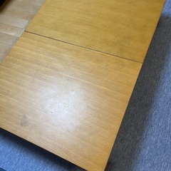 伸縮テーブルの画像