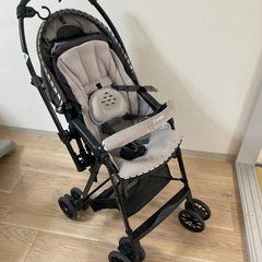 combi ベビーカーA型の画像