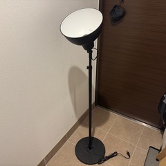 IKEA イケア フロアランプの画像