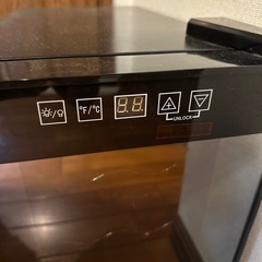【無料】小型ワインセラー（ジャンク品）引き取りに来てくれる方の画像