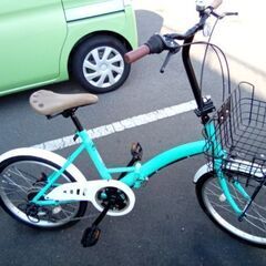 折りたたみ自転車　2０インチ　変速　カゴ付き♪の画像