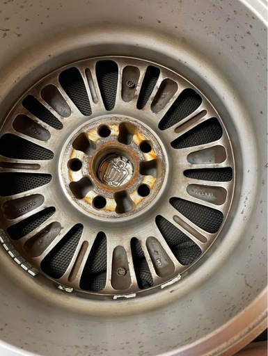 TOYOTAクラウン純正 アルミホイール16インチ　7J  オフ50 4本