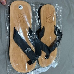 【ラスト2足　引っ越しに伴いお盆中のみ全品セール】新品　サンダル　夏　下駄　の画像