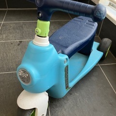 三輪車の画像