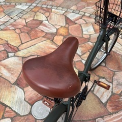 6段変速おしゃれ折りたたみ自転車の画像