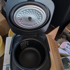 アイリスオーヤマ炊飯器の画像