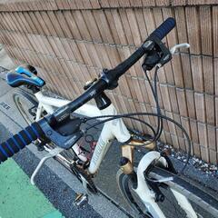 ★ご予約済み、27インチ２4スピード  クロスバイクの画像