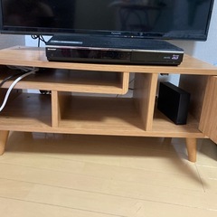 テレビラックの画像