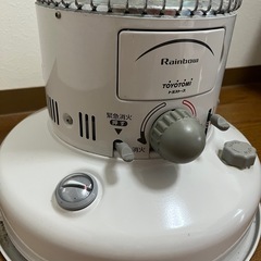 トヨトミ　対流型石油ストーブ  タンク付きの画像