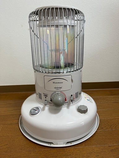 トヨトミ　対流型石油ストーブ  タンク付き