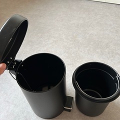 IKEA ゴミ箱(BLACK)の画像
