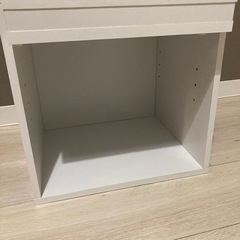 扉付きカラーボックス の画像