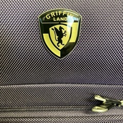 グリフィンランド　キャリーケースの画像