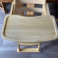 【美品】カトージ木製ハイチェアの画像