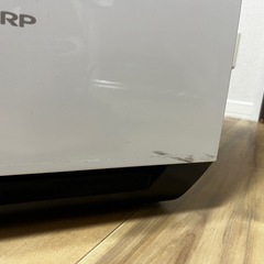 除加湿空気清浄機SHARP　KC-HD70-Wの画像