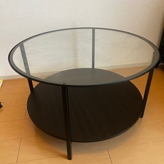 VITTSJÖ コーヒーテーブル　ローテーブル　　IKEAの画像