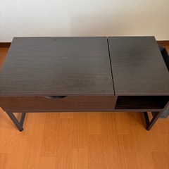 ソファテーブルの画像