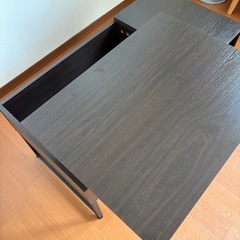 ソファテーブルの画像