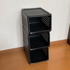 ３段収納ラックの画像