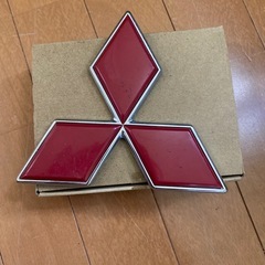 ふそうエンブレム　三菱マークもセットの画像