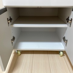 【決まりました】食器棚の画像