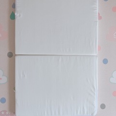 ミニサイズ固わた敷布団（2つ折りタイプ）60×90×5cmの画像