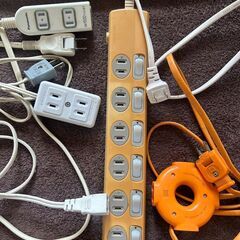 延長コード　電源タップ　3M1口　３M3口　2M３口　1.5M６口　３M３口　５setの画像