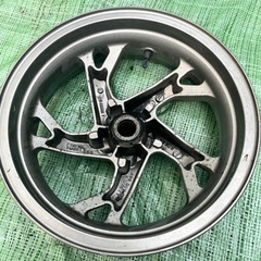 スズキ スカイウェイブ CJ46 リヤホイールの画像