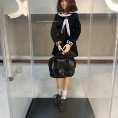 ファイセン？シームレスドール　制服２種、スウェット、ケース付きの画像