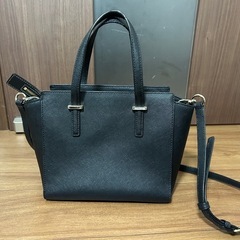 ケイトスペードバックの画像