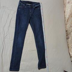 ジーンズユニクロUNIQLO24(61cm)6-A1①
