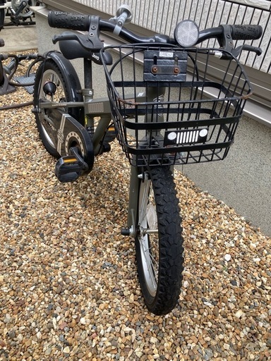 自転車　16インチ