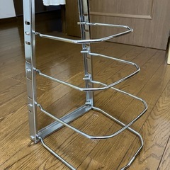 キッチン シンク下 フライパン、鍋ストッカー 収納の画像