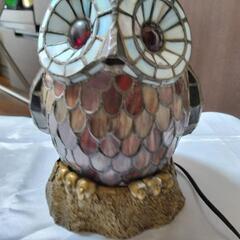 耳なしフクロウステンドグラスの画像